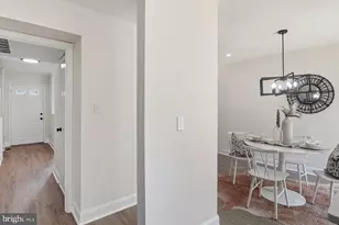 7 Prestwick Square, Baltimore, MD 21228 - Photo 16