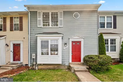 7 Prestwick Square, Baltimore, MD 21228 - Photo 1