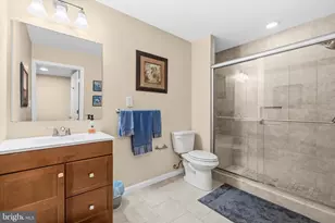 2001 Willowcrest Cir, Baltimore, MD 21209 - Photo 42