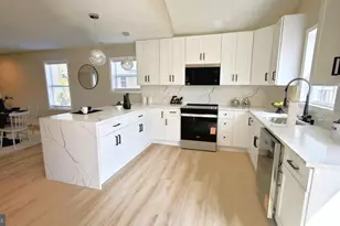 19 N Ritters Ln, Owings Mills, MD 21117 - Photo 12