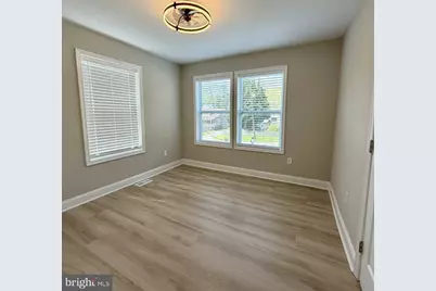 19 N Ritters Lane, Owings Mills, MD 21117 - Photo 12