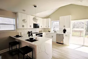 19 N Ritters Ln, Owings Mills, MD 21117 - Photo 8