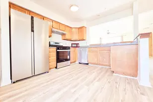 605 Villager Cir, Baltimore, MD 21222 - Photo 14