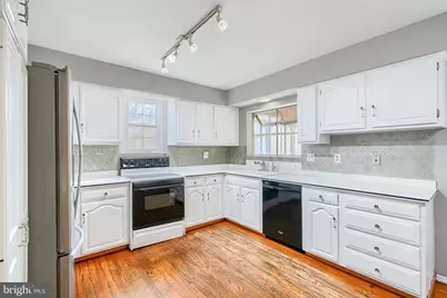 262 Hunters Ridge Road, Lutherville Timonium, MD 21093 - Photo 18