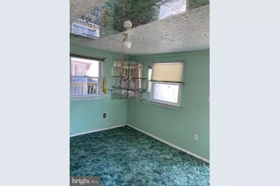 8048 Eastdale Road, Baltimore, MD 21224 - Photo 6