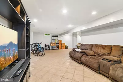 6640 Loch Hill Road, Baltimore, MD 21239 - Photo 32