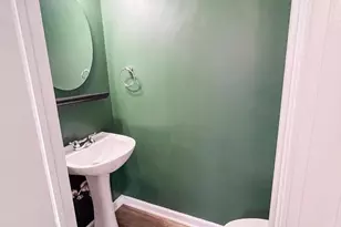 213 E Chatsworth Ave, Reisterstown, MD 21136 - Photo 8