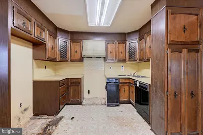 4302 Manorwood Drive, Glen Arm, MD 21057 - Photo 8