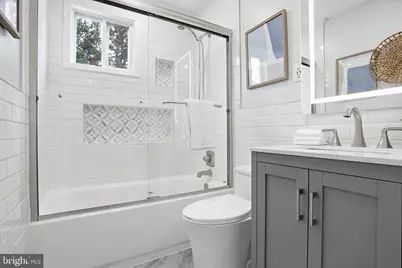 8209 Longpoint Road, Baltimore, MD 21222 - Photo 18