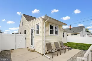 8209 Longpoint Rd, Baltimore, MD 21222 - Photo 30