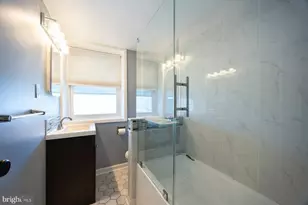 3130 Ryerson Cir, Halethorpe, MD 21227 - Photo 16