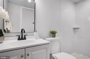 106 4th Ave, Baltimore, MD 21227 - Photo 24