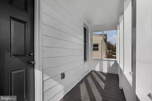 106 4th Ave, Baltimore, MD 21227 - Photo 26