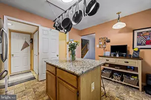 5 Wincrest Ct, Baltimore, MD 21208 - Photo 12