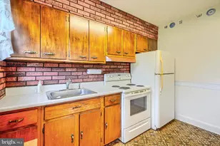 6735 Oak Ave, Baltimore, MD 21222 - Photo 12