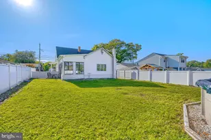 2215 Lodge Farm Rd, Baltimore, MD 21219 - Photo 36