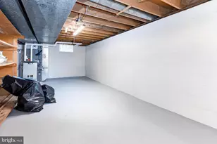 2401 Eastridge Rd, Lutherville Timonium, MD 21093 - Photo 32