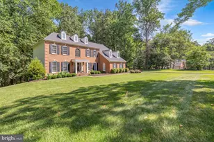 8 Falling Water Ct, Reisterstown, MD 21136 - Photo 4