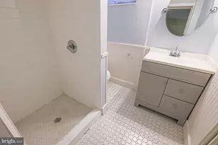 27 N Symington Ave, Baltimore, MD 21228 - Photo 20