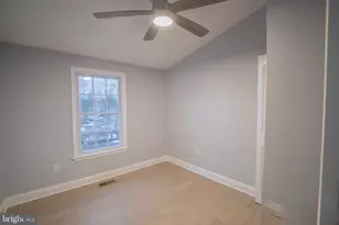 43 Wellspring Cir, Owings Mills, MD 21117 - Photo 8