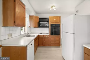 6503 Gilmore St, Baltimore, MD 21207 - Photo 12