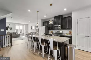 1849 Wind Gate Rd, Baltimore, MD 21227 - Photo 10