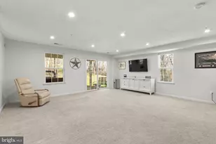 1849 Wind Gate Rd, Baltimore, MD 21227 - Photo 34