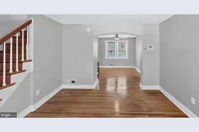8303 Ridgely Oak, Parkville, MD 21234 - Photo 2