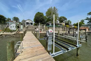 2513 Barrison Point Rd, Essex, MD 21221 - Photo 2