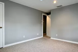 2513 Barrison Point Rd, Essex, MD 21221 - Photo 20