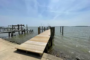 2513 Barrison Point Rd, Essex, MD 21221 - Photo 8