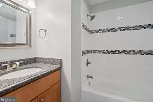 9321 Seven Courts Dr, Baltimore, MD 21236 - Photo 22