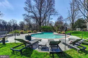 2615 Pot Spring Rd, Lutherville Timonium, MD 21093 - Photo 20