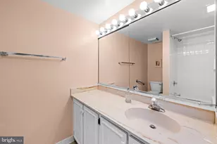 4 Candlemaker Ct, Baltimore, MD 21208 - Photo 22