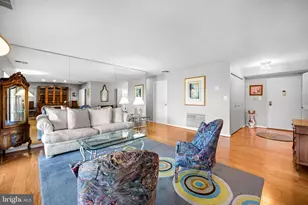 4 Candlemaker Ct, Baltimore, MD 21208 - Photo 8