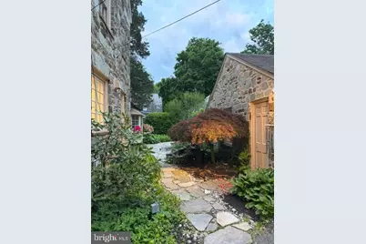 602 Stoneleigh Road, Baltimore, MD 21212 - Photo 2