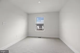 1810 Smith Is Rd, Baltimore, MD 21244 - Photo 12