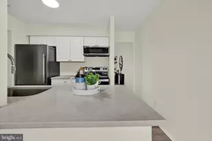 37 Pickburn Ct, Cockeysville, MD 21030 - Photo 12