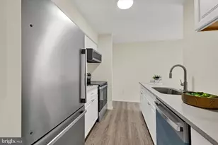 37 Pickburn Ct, Cockeysville, MD 21030 - Photo 14