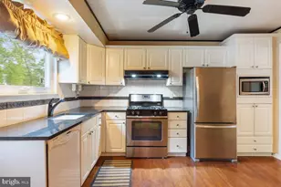 304 Townleigh Rd, Reisterstown, MD 21136 - Photo 16