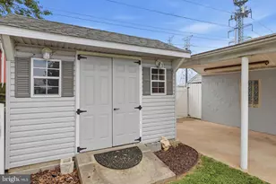 2426 Plainfield Rd, Baltimore, MD 21222 - Photo 6