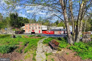 721 Pleasant Hill Rd, Ellicott City, MD 21043 - Photo 32