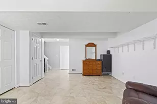 5035 Bridgeford Cir, Rosedale, MD 21237 - Photo 20