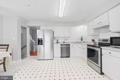 5035 Bridgeford Circle, Rosedale, MD 21237 - Photo 6