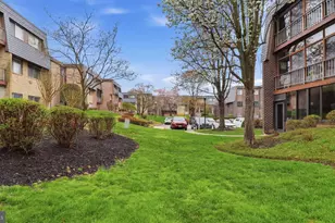 29 Stonehenge Cir, Baltimore, MD 21208 - Photo 38