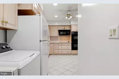 29 Stonehenge Circle #2, Baltimore, MD 21208 - Photo 14