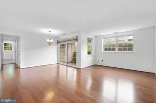 10 Rumford Dr, Baltimore, MD 21228 - Photo 2