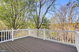 46 Kimball Ridge Ct, Baltimore, MD 21228 - Photo 8