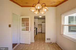 5630 Oakland Rd, Baltimore, MD 21227 - Photo 12