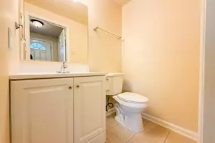 11 Strand Ct, Owings Mills, MD 21117 - Photo 2